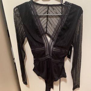 Lulu’s black bodysuit,NWT